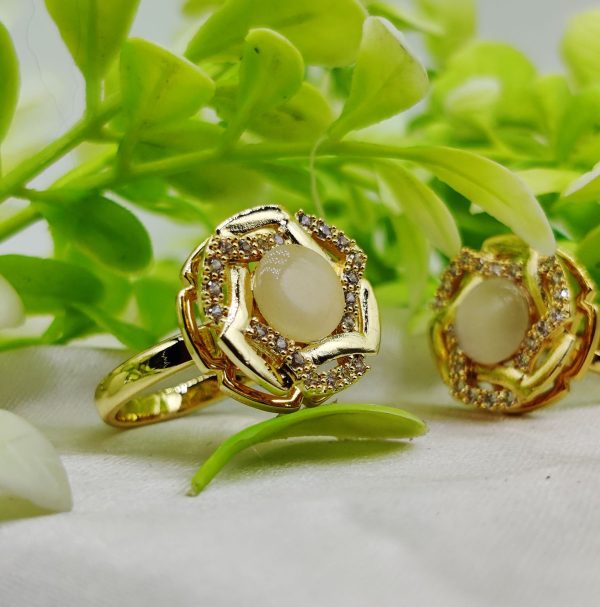 Women's Rings